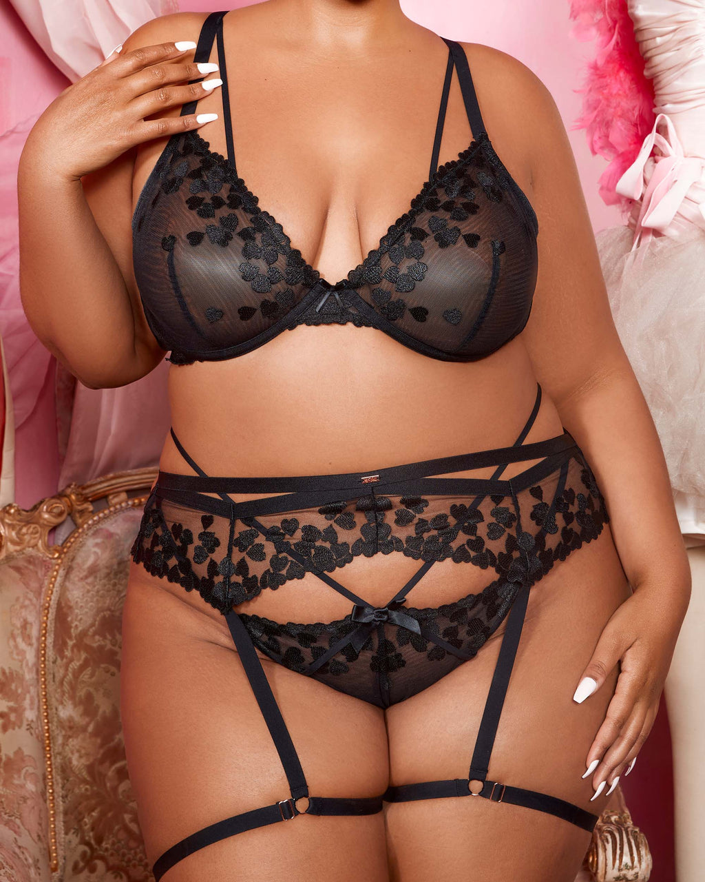 Embroidered Heart Unlined Plunge Bra Onyx Black Curvy
