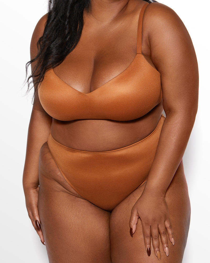 Love, Vera High Waisted Brief Butter Toffee Curvy